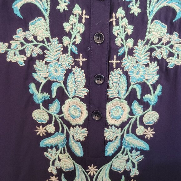 Solitaire Navy Blue Long Sleeve Embroidered Tunic Top XL Rayon Button Roll-Up Sl - Picture 10 of 16